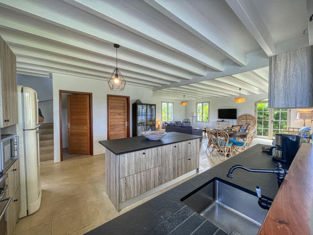 Villa Petit Bourg avec piscine -cuisine 12
